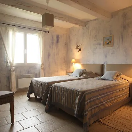 Les Restanques De Beaudine Дом отдыха *