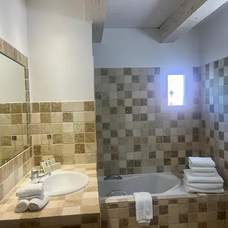 Дом отдыха Les Restanques De Beaudine