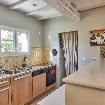 雷斯唐克博戴恩酒店 *