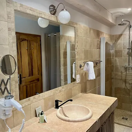 度假居 Les Restanques De Beaudine, Renovations Recentes 福卡尔基耶