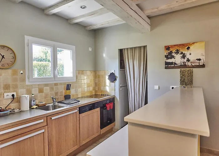 Les Restanques De Beaudine *