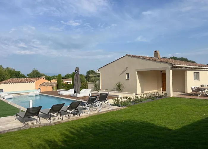 Dom wakacyjny Les Restanques De Beaudine *